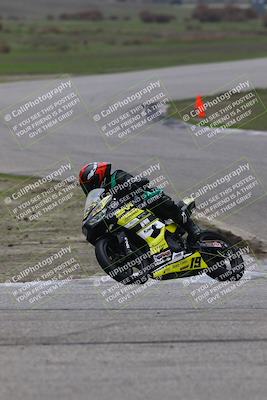 media/Nov-30-2025-TrackDaz (Sun) [[d8b22663df]]/A Group/Session 3 (Off Ramp)/